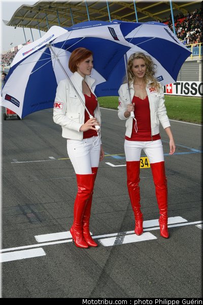 sbk_pitbabes_20_paysbas_2011_assen