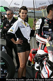 sbk_pitbabes_30_paysbas_2011_assen.JPG