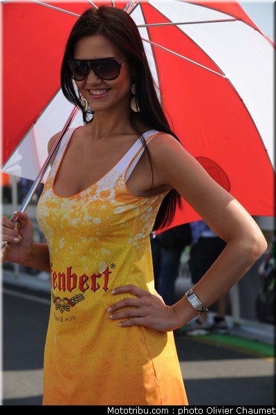 sbk_pitbabe_33_italie_monza_2011