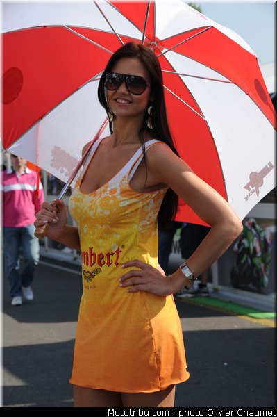 sbk_pitbabe_34_italie_monza_2011