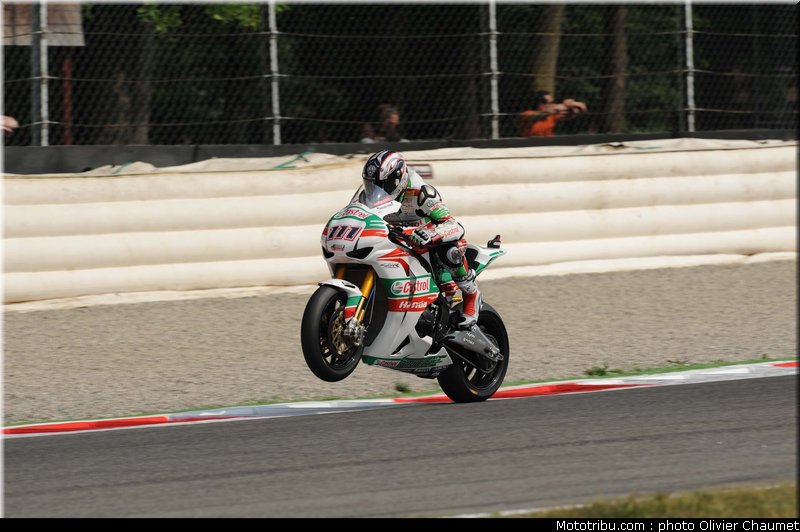 sbk_xaus_1_italie_monza_2011