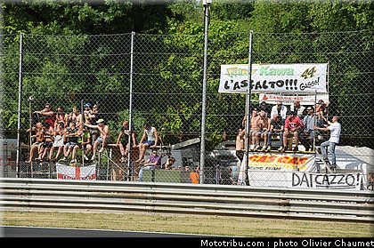sbk_ambiance_39_italie_monza_2011.jpg