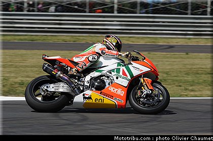 sbk_biaggi_09_italie_monza_2011.jpg