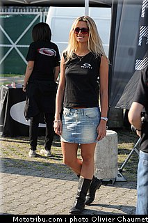 sbk_pitbabe_09_italie_monza_2011.jpg