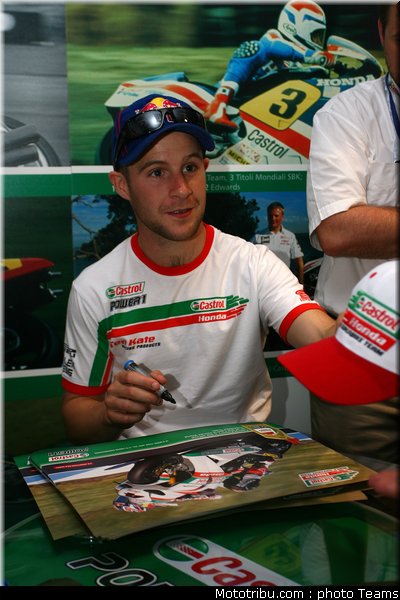 sbk_rea_28_italie_monza_2011