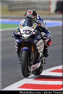 sbk_melandri_7_italie_monza_2011.jpg