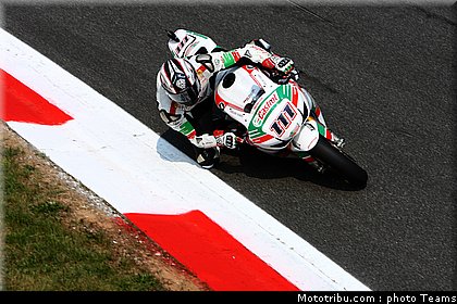 sbk_xaus_09_italie_monza_2011.jpg