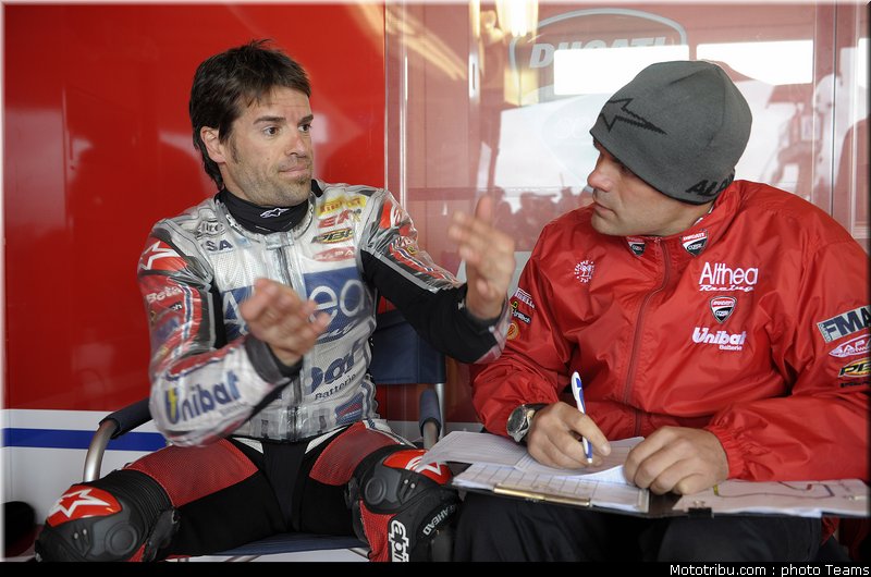 sbk_checa_07_usa_2011