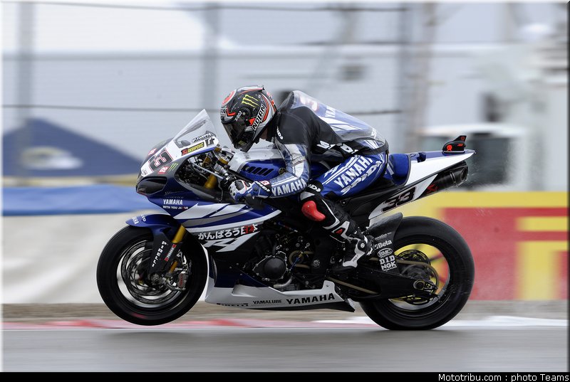 sbk_melandri_10_usa_2011