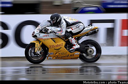 sbk_guintoli_1_usa_2011.jpg