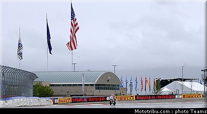 sbk_rea_01_usa_2011.jpg