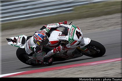 sbk_rea_10_usa_2011.jpg