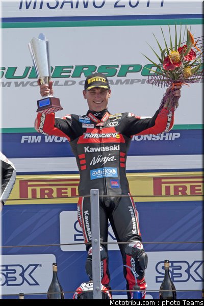 supersport_parkes_11_san_marin_misano_2011