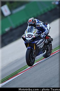 sbk_melandri_5_san_marin_misano_2011.jpg