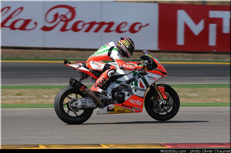 sbk_biaggi_07_espagne_aragon_2011