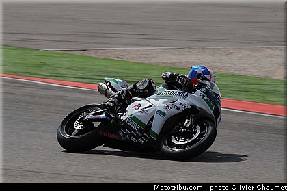 supersport_ellison_5_espagne_aragon_2011.jpg