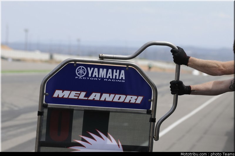 sbk_melandri_06_espagne_aragon_2011