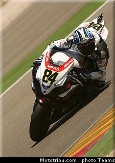 sbk_fabrizio_24_espagne_aragon_2011.JPG