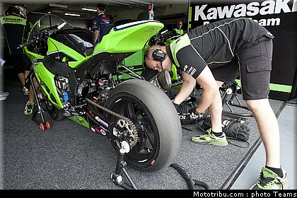 sbk_kawasaki_2_espagne_aragon_2011.jpg