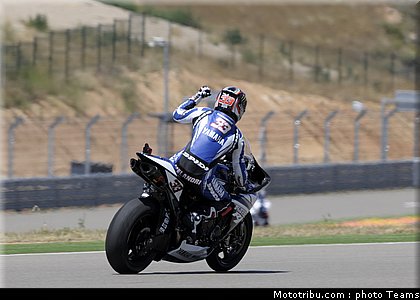 sbk_melandri_07_espagne_aragon_2011.jpg