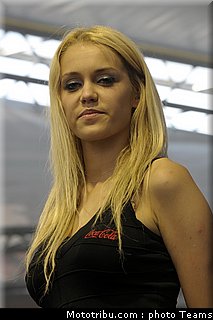 sbk_pitbabes_03_espagne_aragon_2011.jpg