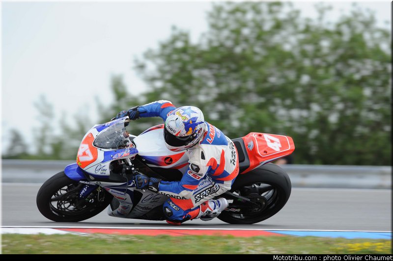 1000stk_la_marra_002_republique_tcheque_brno_2011