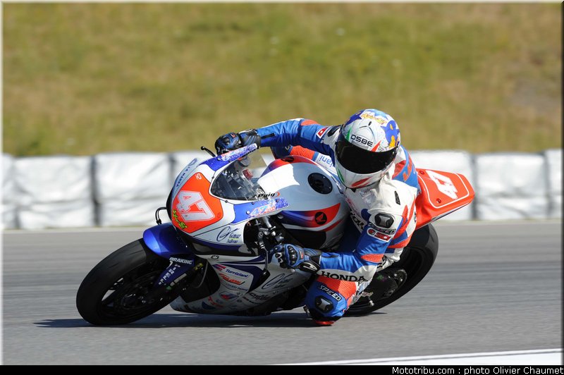 1000stk_la_marra_004_republique_tcheque_brno_2011