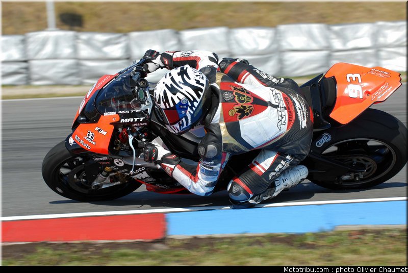 1000stk_lussiana_002_republique_tcheque_brno_2011