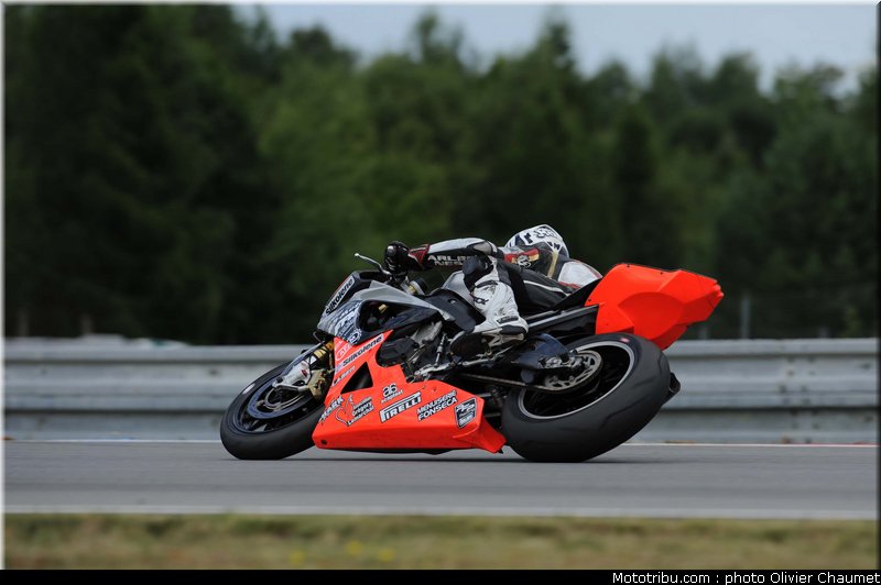 1000stk_lussiana_015_republique_tcheque_brno_2011