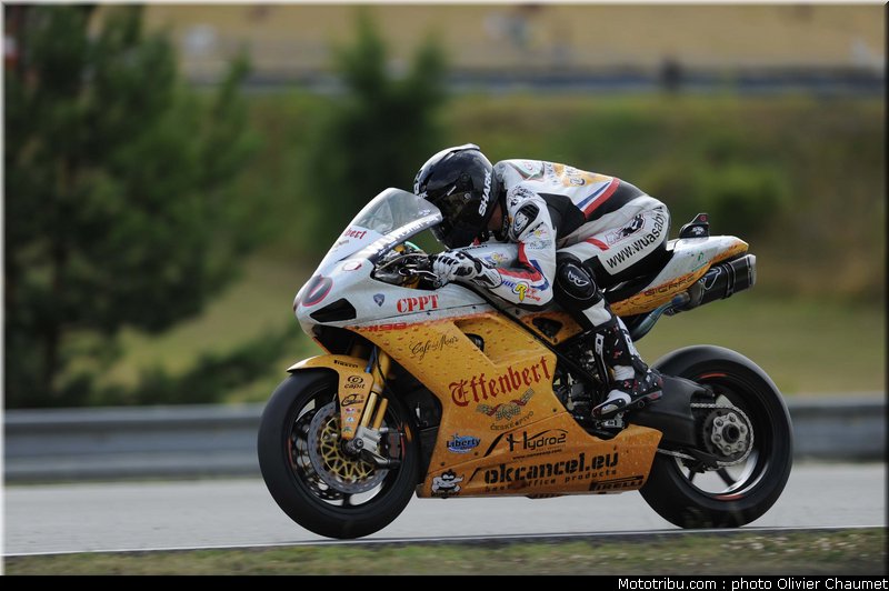 sbk_guintoli_006_republique_tcheque_brno_2011