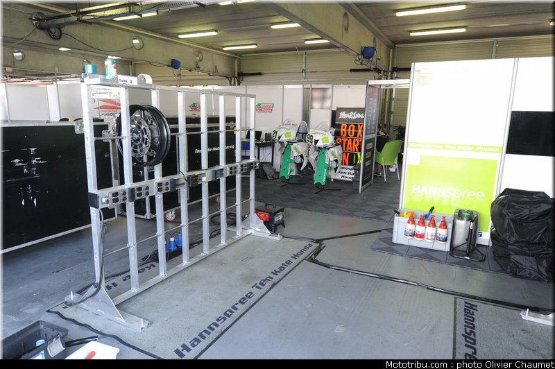 sbk_paddock_003_republique_tcheque_brno_2011