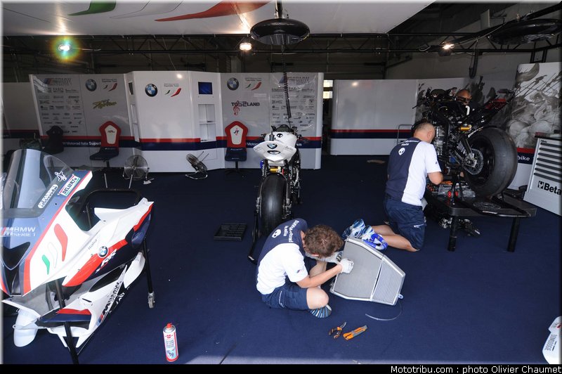 sbk_paddock_027_republique_tcheque_brno_2011