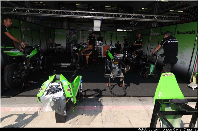 sbk_paddock_041_republique_tcheque_brno_2011