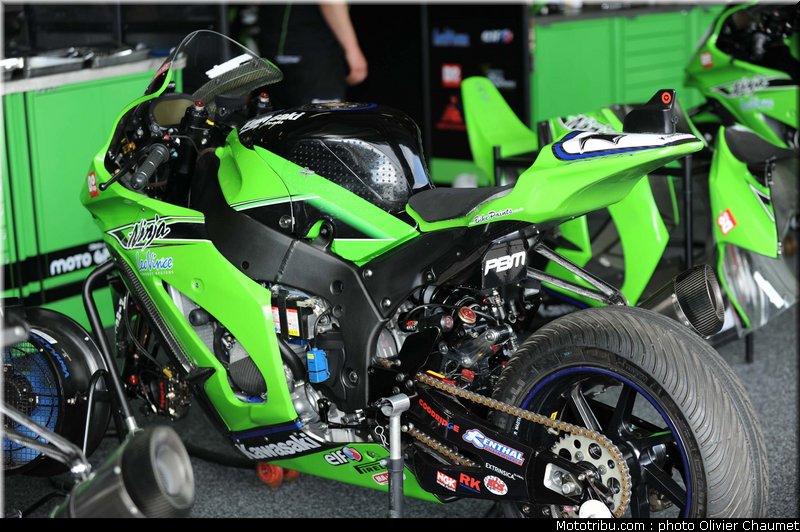 sbk_paddock_081_republique_tcheque_brno_2011