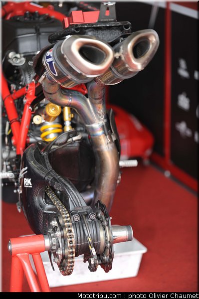 sbk_paddock_091_republique_tcheque_brno_2011