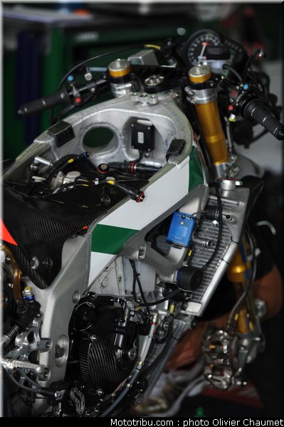 sbk_paddock_104_republique_tcheque_brno_2011
