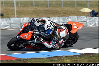1000stk_lussiana_001_republique_tcheque_brno_2011.jpg