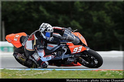 1000stk_lussiana_004_republique_tcheque_brno_2011.jpg
