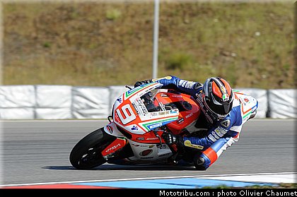 1000stk_petrucci_013_republique_tcheque_brno_2011.jpg