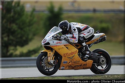 sbk_guintoli_006_republique_tcheque_brno_2011.jpg