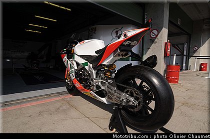 sbk_paddock_016_republique_tcheque_brno_2011.jpg