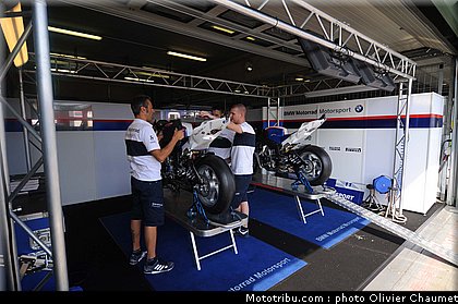 sbk_paddock_058_republique_tcheque_brno_2011.jpg