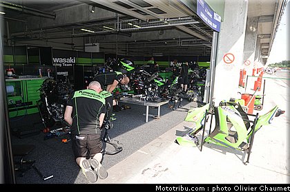 sbk_paddock_060_republique_tcheque_brno_2011.jpg