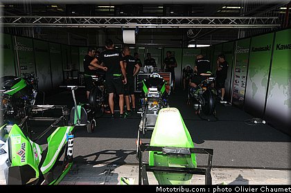 sbk_paddock_064_republique_tcheque_brno_2011.jpg