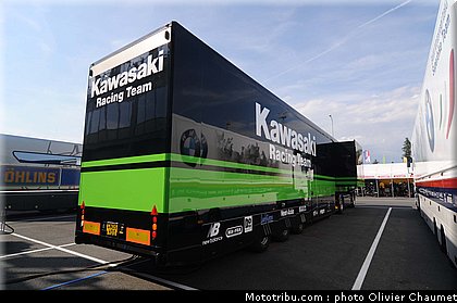 sbk_paddock_067_republique_tcheque_brno_2011.jpg