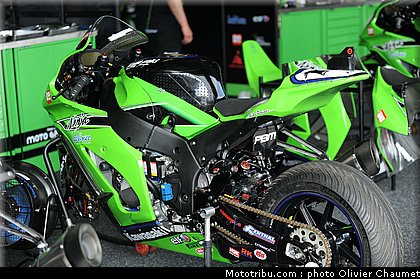 sbk_paddock_081_republique_tcheque_brno_2011.jpg