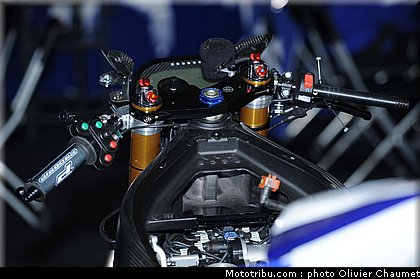 sbk_paddock_108_republique_tcheque_brno_2011.jpg