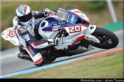 1000stk_barrier_003_republique_tcheque_brno_2011.jpg