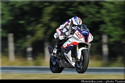 1000stk_barrier_006_republique_tcheque_brno_2011.jpg