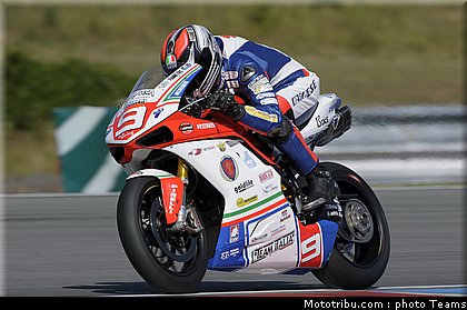1000stk_petrucci_001_republique_tcheque_brno_2011.jpg
